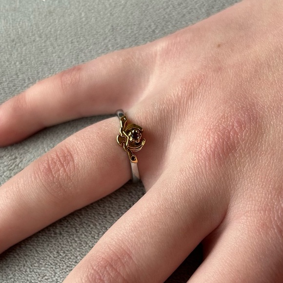 Genshin Impact Yae Miko Ring ~ Resizable ~ Silver & Gold Tone Purple Stone ~ New - Picture 3 of 10